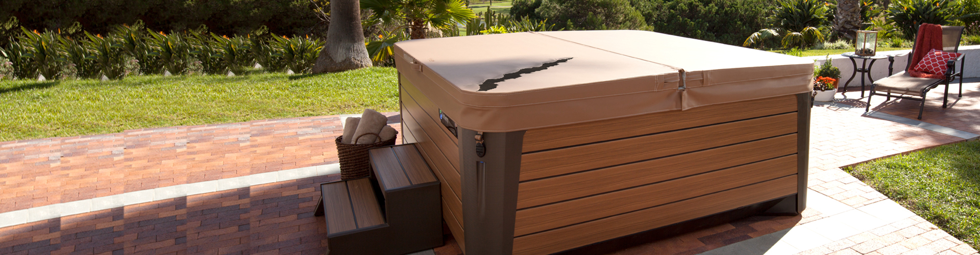 How to Tell if Your Hot Tub Cover Needs to be Replaced